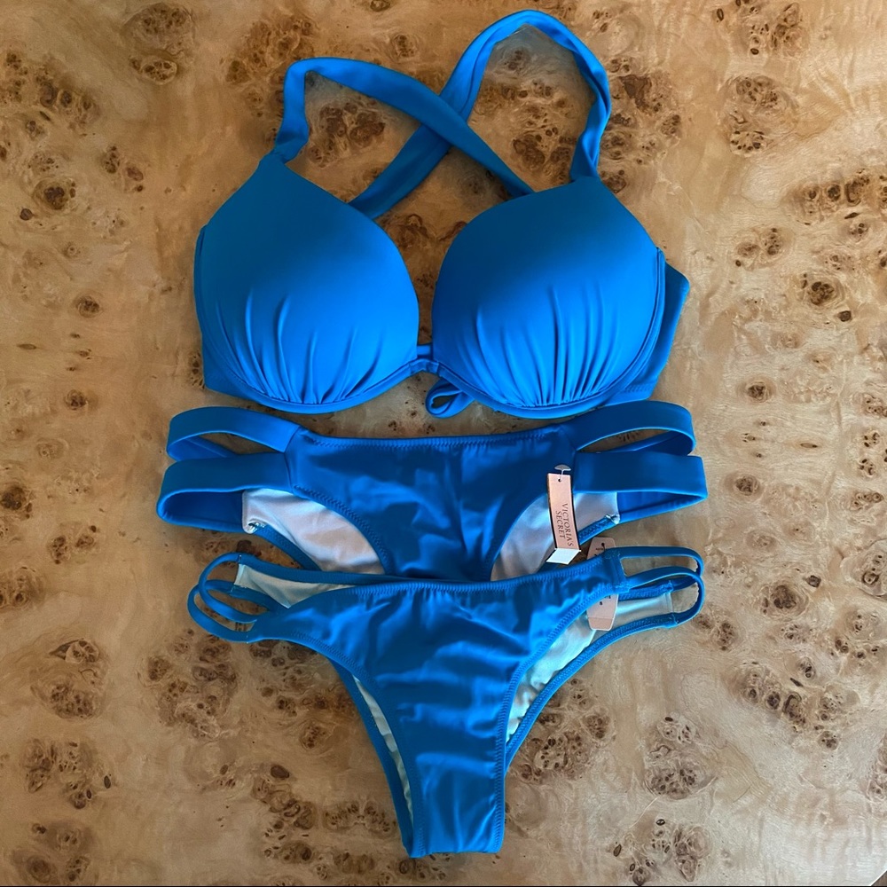 VS The Gorgeous Push Up with 3 Matching Bottoms